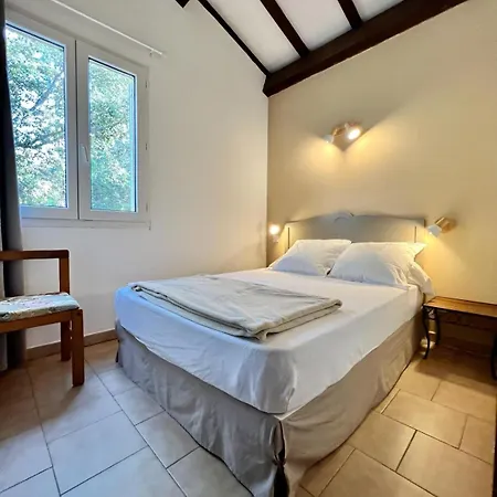 Padovani Marina * Calcatoggio (Corsica)