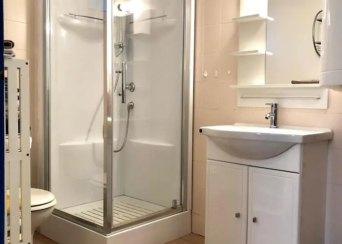 Padovani Marina شقة كالكاتوكجيو
